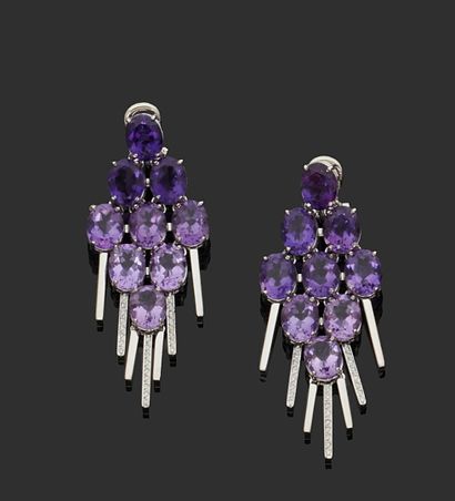 null AMSTERDAM SAUER
Pair of earrings in white gold 750 thousandths each adorned...