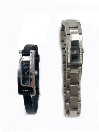 null GUCCI
Lot de deux montres de dame en métal et cuir. Les montres de forme rectangulaire,...