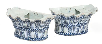 null Rouen or Lille
Pair of large earthenware bouquetières with lobed edges decorated...