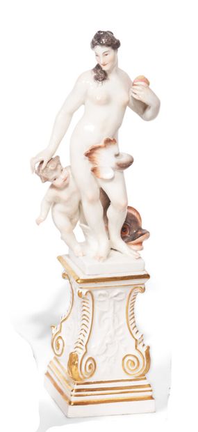 null Meissen
Porcelain group representing a figure of Venus holding an apple accompanied...