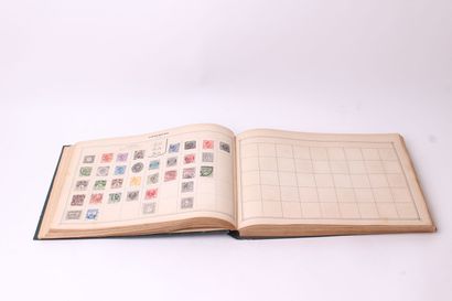null 1 Album de timbres illustré

On y joint des timbres en sachet