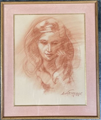 null A.C.A. FREMAUX (?-1989) 

Portrait of a woman 

Drawing with red chalk on paper....