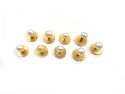 null LOT in yellow gold 750 thousandth and silver 925 thousandth including buttons...
