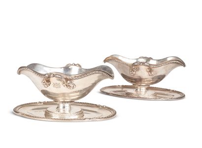 null Pair of sauce boats and three liners in silver 950 thousandths oval shape on...