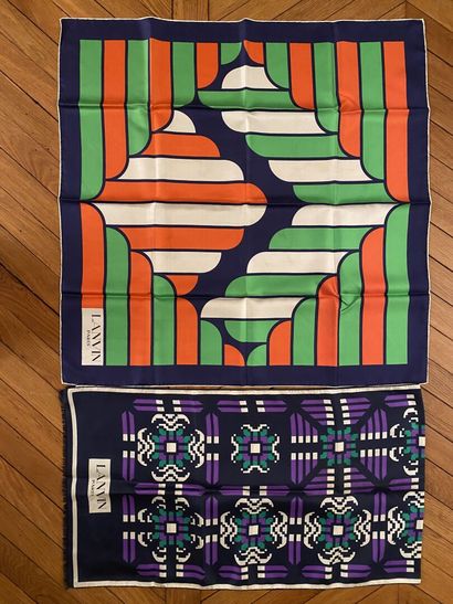 LANVIN
Silk scarf with geometric decoration...