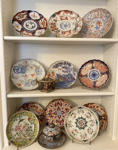null CHINA and JAPAN
Set of eleven porcelain plates, some with Imari decoration and...