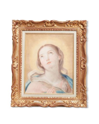 null ECOLE FRANCAISE vers 1900
Vierge
Pastel contrecollé sur panneau, titré au dos...