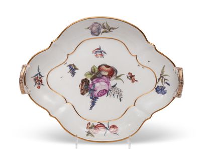 MEISSEN
Small oval tray in porcelain of form
form...