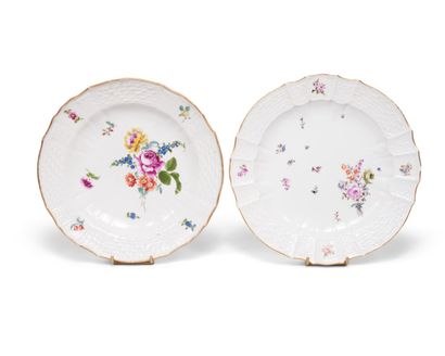 MEISSEN
Two porcelain plates with contoured...