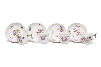 MEISSEN
Four cups and their saucer in porcelain...