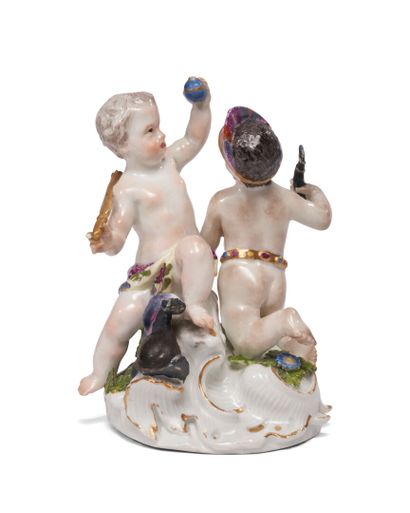MEISSEN
Group with two figures in porcelain...