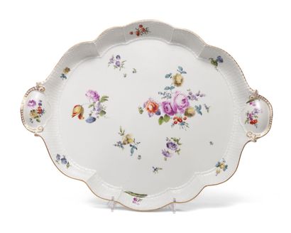 MEISSEN
Porcelain oval tray with contoured...