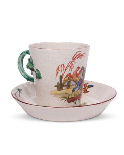 null SAINT-CLEMENT
Large truncated chocolate cup and its saucer, polychrome decoration...