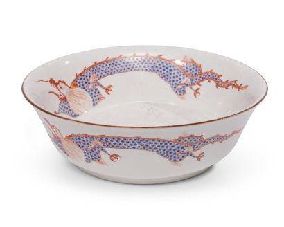 CHANTILLY
Small round bowl in soft porcelain...