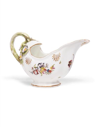 MEISSEN
Sauceboat oval shape with ribbed...