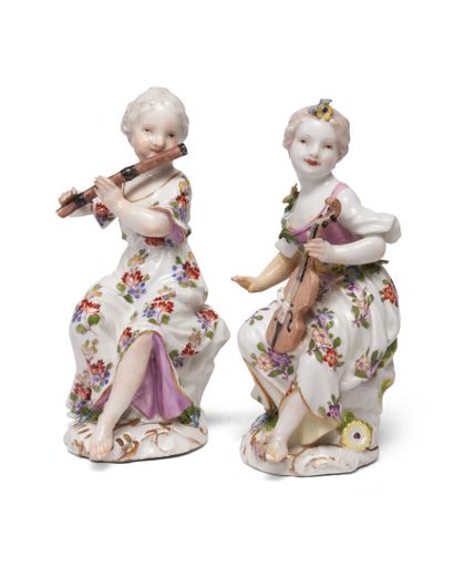 MEISSEN
Deux statuettes en porcelaine représentant...