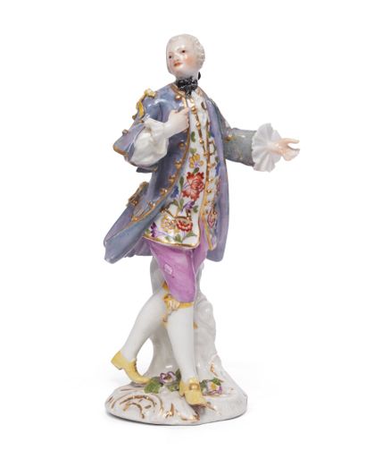 null MEISSEN
Two porcelain statuettes representing a gentleman leaning against a...