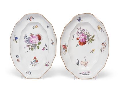 MEISSEN
Pair of oval porcelain dishes with...