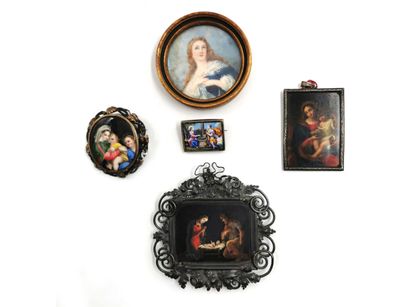 null Four miniatures on metal, porcelain or slate enamelled polychrome depicting...