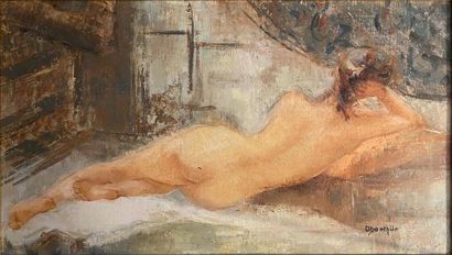 null Christine OBERTHUR (XX) 
Femme nue allongée de dos 
Huile sur toile, signée...