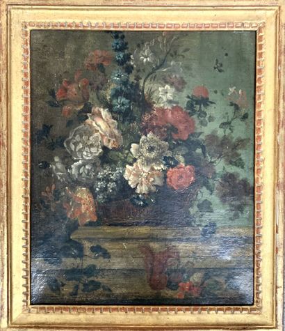 null Ecole française du XIXe siècle 
Bouquet de fleurs à l'écureuil
Huile sur toile...