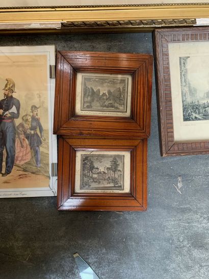 null Lot of framed engravings representing hunting scenes, family scenes and architectural...
