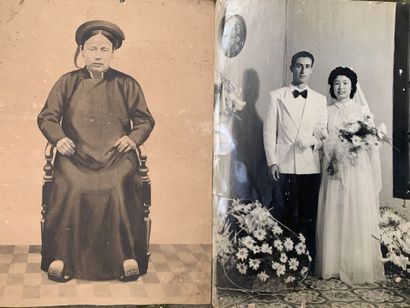 null * VIETNAM, XXe siècle 
Ensemble d'environ dix photographies en noir et blanc...