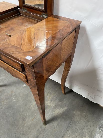 null COIFFEUSE in marquetry opening with a shelf and a drawer in the waist, and a...