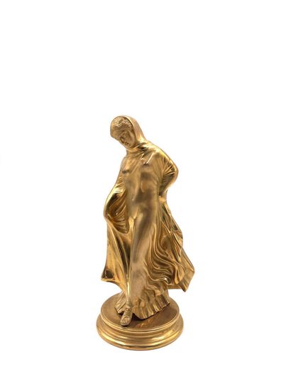 null Benedetto BOSCHETTI (1820-1860)
Femme antique au voile
Épreuve en bronze doré,...