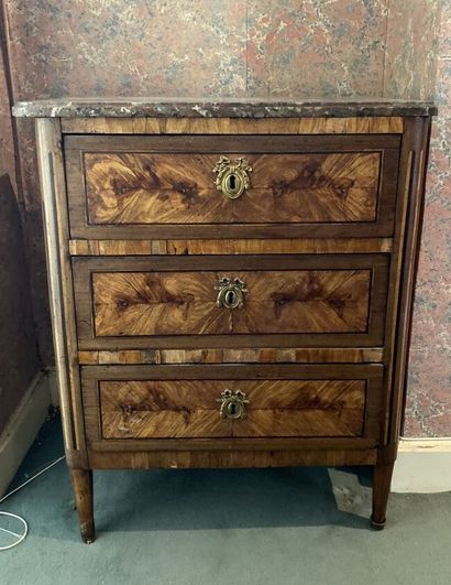 null SMALL COMMODE in veneered wood opening to three drawers in butterfly wing marquetry,...
