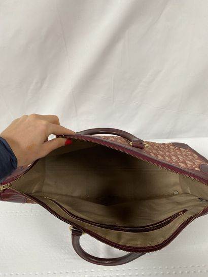 null CHRISTIAN DIOR
24H bag in monogram canvas and burgundy leather, double handle,...