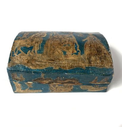 null Cardboard and painted papier-mâché COFFRET with arte povera decoration of engravings...
