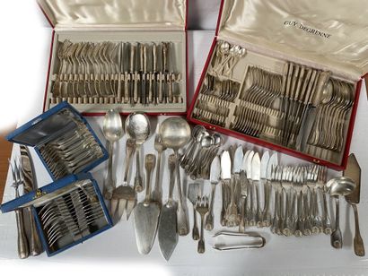 null Important set of silver-plated cutlery, filet-shell pattern, including table...