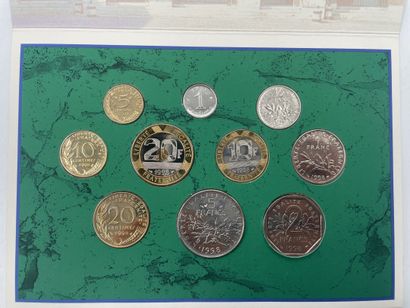 null Set of Monnaie de Paris coins, including a one-cent gold coin (weight: 2.5 ...