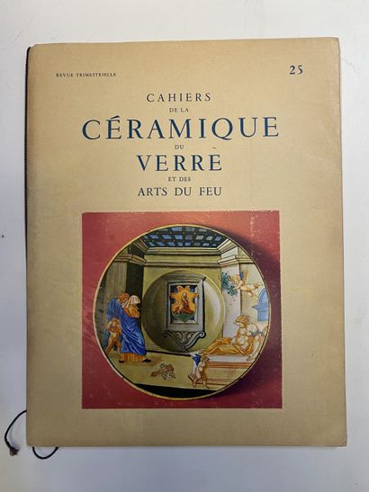 null CAHIERS DE LA CERAMIQUE, du VERRE et des ARTS DU FEU. 
Revue trimestrielle,...