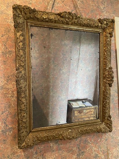 null Rectangular wood and gilded stucco MIRROR with carved interlacing, acanthus...