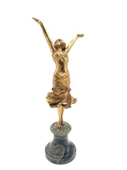 null Paul PHILIPPE (1870-1930)
Danseuse orientale
Épreuve en bronze doré, sur un...