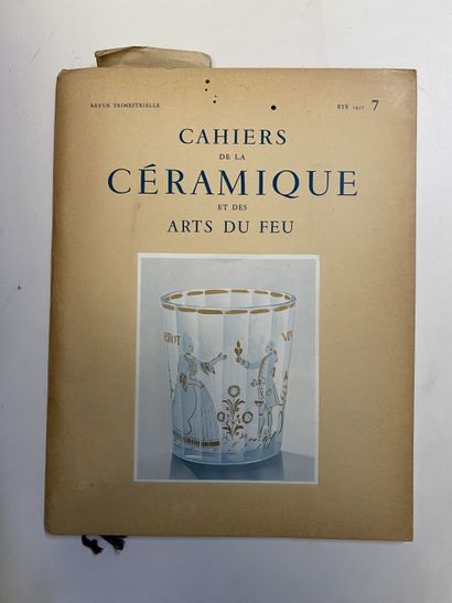 null CAHIERS DE LA CERAMIQUE, du VERRE et des ARTS DU FEU. 
Quarterly magazine, Volumes...