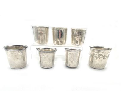 null Seven goblets in plain silver 950 thousandths, the threaded neck monogrammed,...