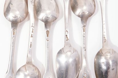 null Six small silver spoons monogrammed.
PARIS, 1757-58 for one and 1789 for five.
Master...