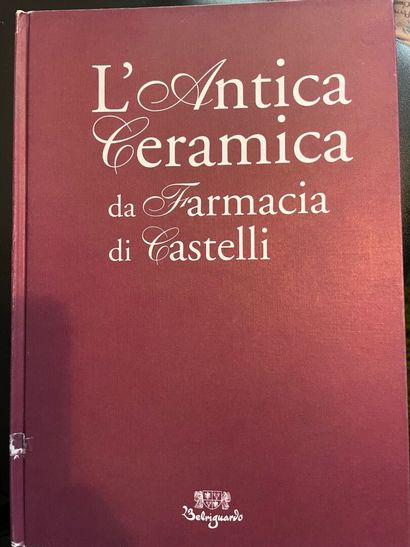 L'ANTICA CERAMICA DA FARMACIA DI CASTELLI.
Edité...