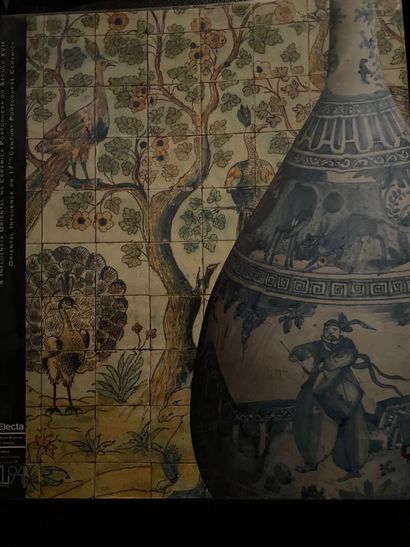 null ORIENTAL INFLUENCE ON 17th CENTURY
PORTUGUESE CERAMICS.
MUSEU NACIONAL DO AZULEJO.
Lisbon....