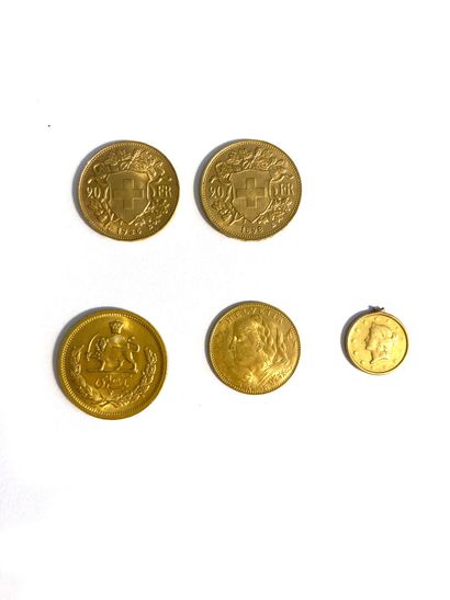 null Deux pièces de 20 francs suisse en or, une pièce de 10 francs suisse en or.
Poids...