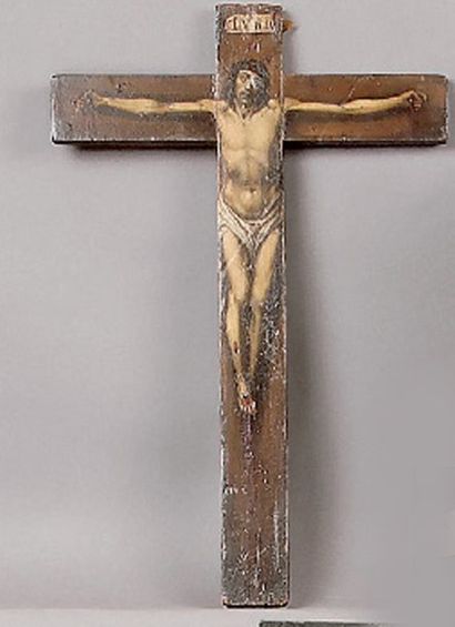 null CRUCIFIX en bois avec représentation du Christ peint. Espagne, XVIIIème siècle...
