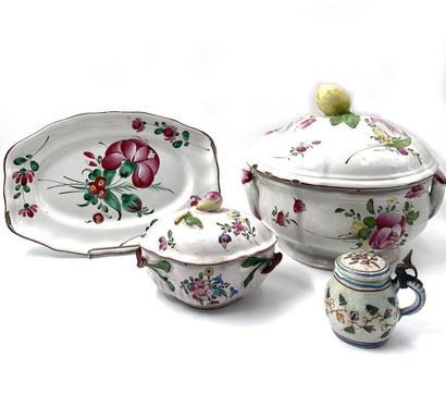 EASTERN FRANCE and ROUEN
Set of earthenware...