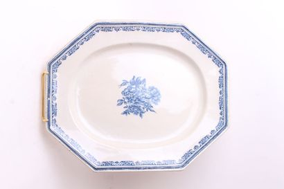null MOUSTIERS and MARSEILLE
Earthenware set including :
- Octagonal dish decorated...