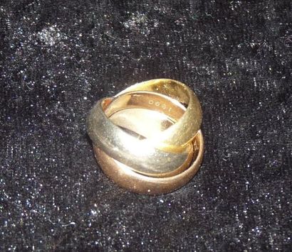 CARTIER Bague trois anneaux modèle «Trinity» en or jaune, blanc et rose, signés cartier...