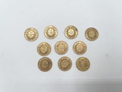 null 11 monnaies en or : 10 monnaies de 10 francs or et une monnaie de 10 lires en...
