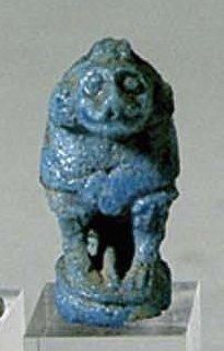 null Thot babouin Amulette en faïence émaillée bleu. (cassé-collé) Egypte Epoque...