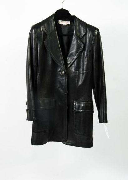 Yves Saint LAURENT Rive gauche Veste blazer en cuir noir, col châle cranté, trois...